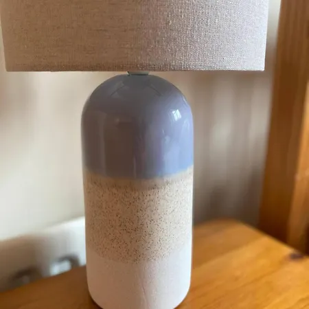 בית נופש Sunny Seaside Getaway