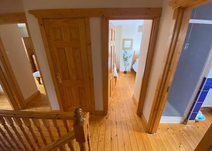 بيت للعطل Sunny Seaside Getaway *